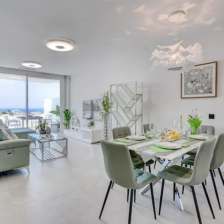 Luxury Apartment. Heated Pool. Ac. Ocean View! Apartment Costa Adeje (Tenerife)