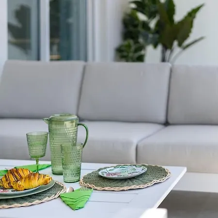 Luxury Apartment. Heated Pool. Ac. Ocean View! Costa Adeje (Tenerife)